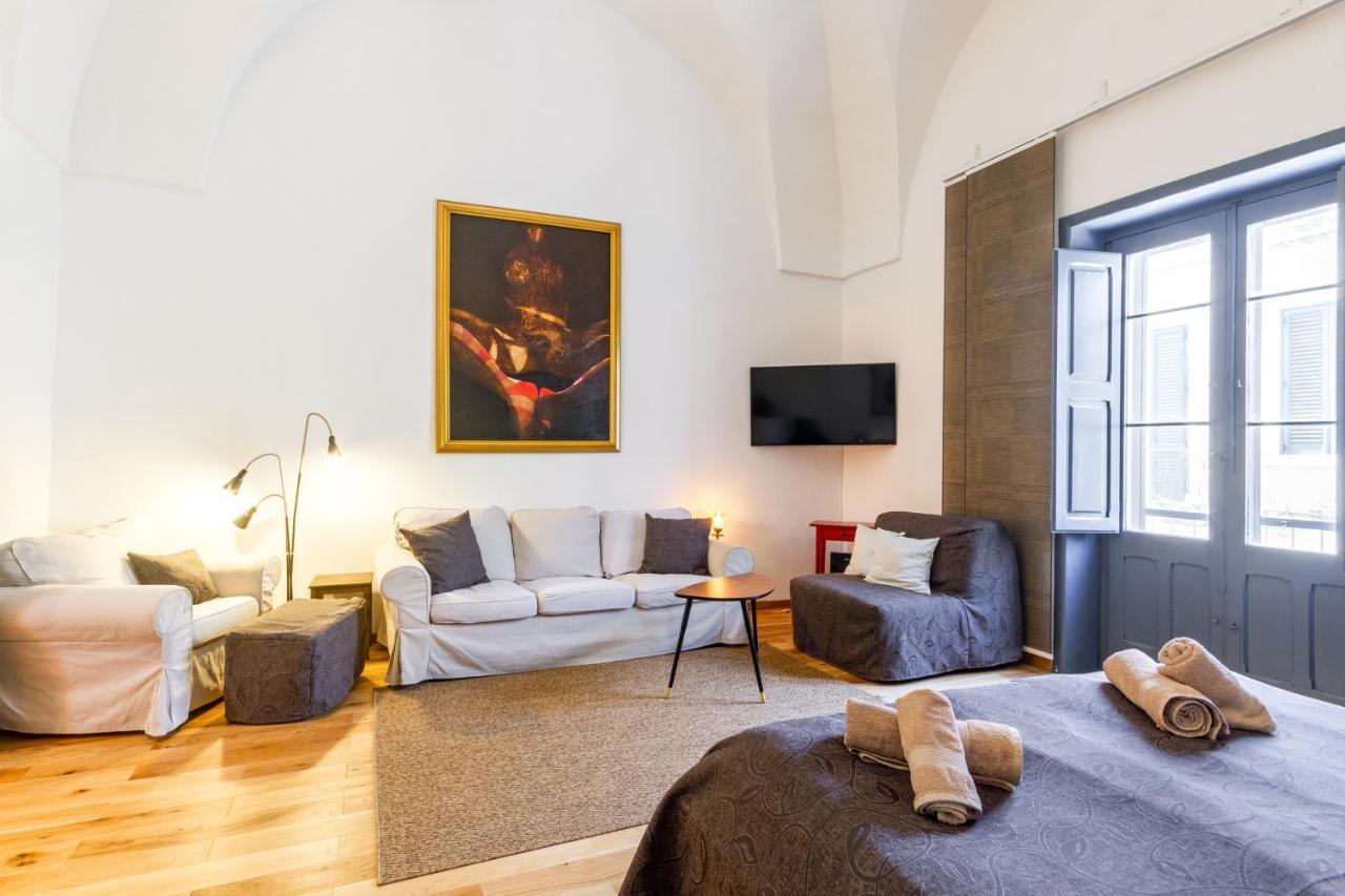 Lecce Center Charming Flat With Terrace Exterior foto